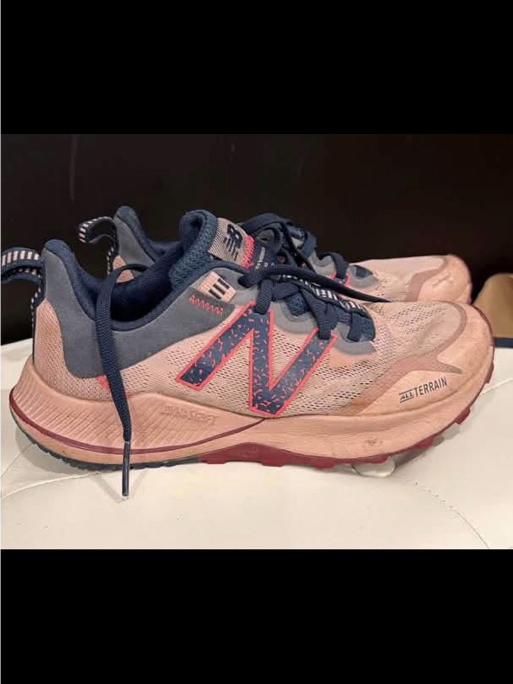 New Balance - womens 8 Pink and Navy Athletic Sneakers